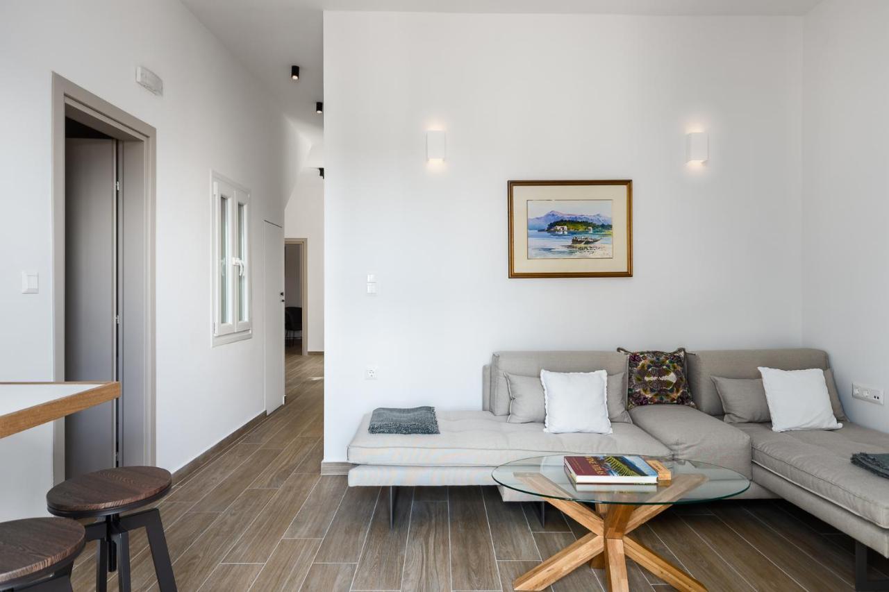 Leonidas - Annunziata Luxury Penthouse コルフ島 エクステリア 写真