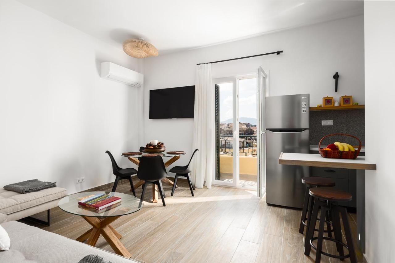 Leonidas - Annunziata Luxury Penthouse コルフ島 エクステリア 写真